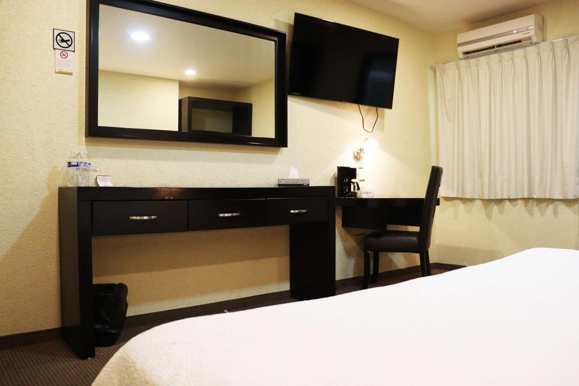 Wyndham Garden Aguascalientes Hotel & Casino מראה חיצוני תמונה