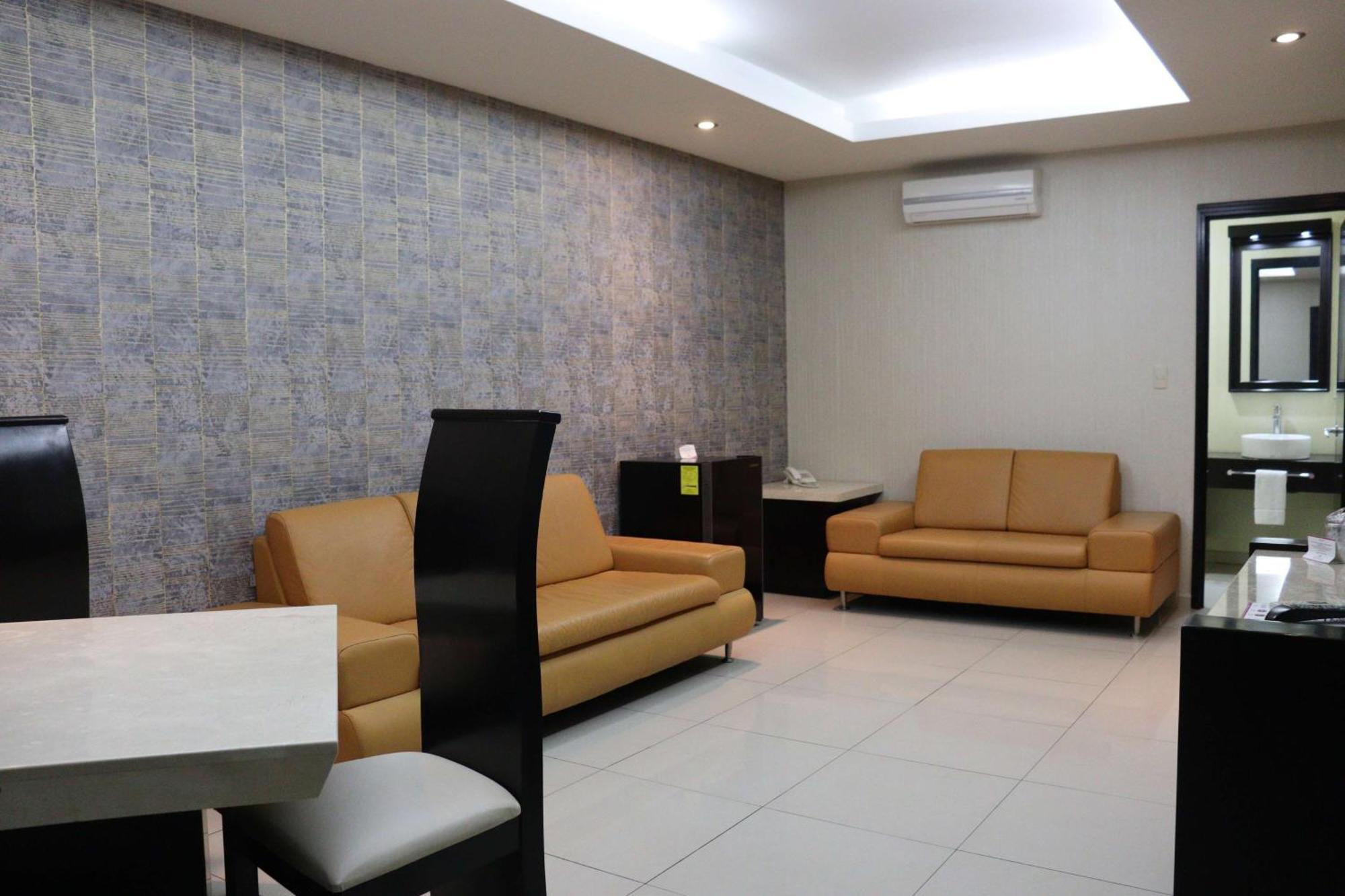 Wyndham Garden Aguascalientes Hotel & Casino מראה חיצוני תמונה